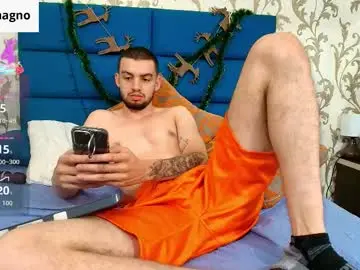 Chaturbate Watch Live Sex Cams of michael_magno