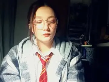 Chaturbate Live Sex Cam of willodeanheitner