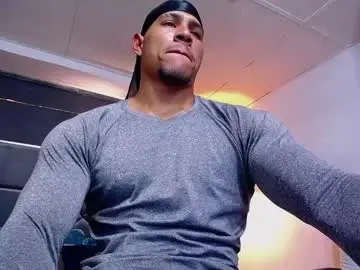 Chaturbate Free Live Porn of adam_fit19cm