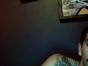 Chaturbate Live Porn of addictedtobustnloads1