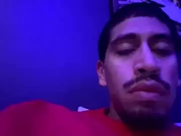 Chaturbate Nude Webcam of addictedtobustnloads1