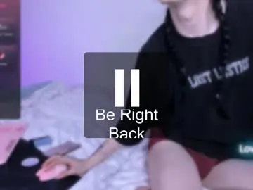 Chaturbate Live Sex Cam of caradelfie