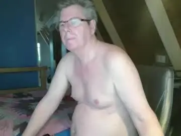 Chaturbate Live Sex Cam of finderfiner