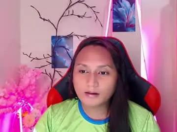 Chaturbate Best live sex cam show of hellashaven