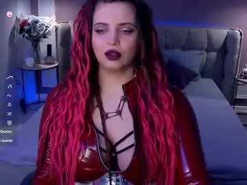 Chaturbate Live Sex Cam of maya_mils