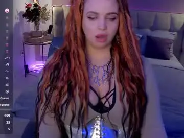 Chaturbate Live Sex of maya_mils