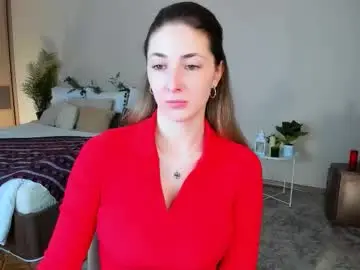 sensitiveheartt from chaturbate