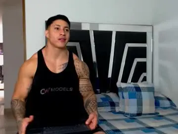 Chaturbate Live Sex of noah_harris01