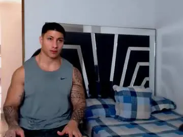 Chaturbate Adult Webcam of noah_harris01