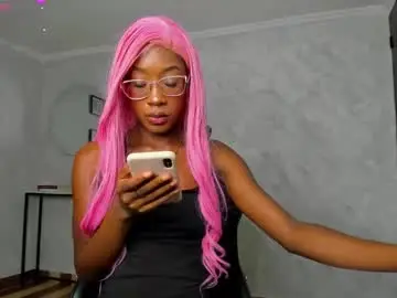 Chaturbate Live Sex Cam of deyy_madisson