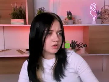 elara_jadie from chaturbate