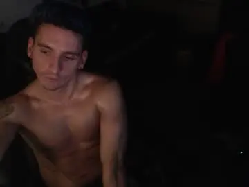 Chaturbate Adult Webcam of rayzel31