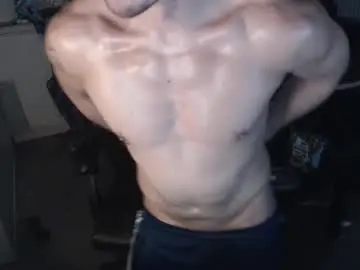 Chaturbate Live Sex Cam of rayzel31