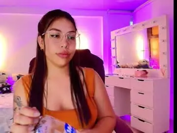 Chaturbate Live Sex Cam of _blind_melon_