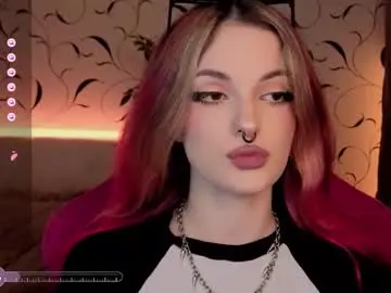 Chaturbate Watch Live Sex Cams of bratziedarsie