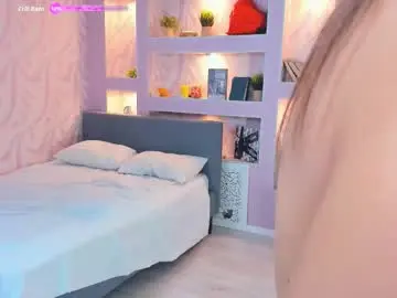 Chaturbate Watch Live Sex Cams of candy_flo