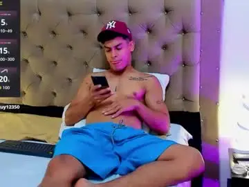Chaturbate Free Live Porn of carloshero69