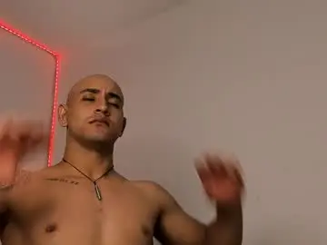 Chaturbate Adult Video Chat of maximo004