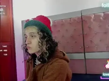 Chaturbate Adult Video Chat of sweet_emmili