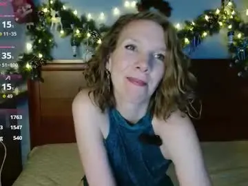 Chaturbate Live Sex Cam of daisy_lovely