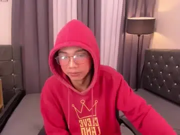 Chaturbate Sex Chat of hugecock_pretty714250