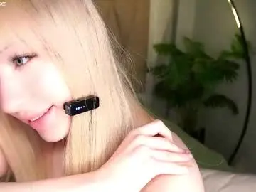 Chaturbate Live Sex Cam of aameow