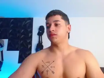 Chaturbate Watch Live Sex Cams of adamkeith_1