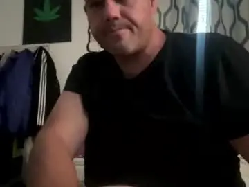 Chaturbate Free Porn Cam of erik339102554