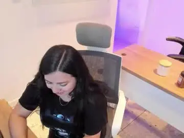 Chaturbate Live Sex Cam of kimkalifa