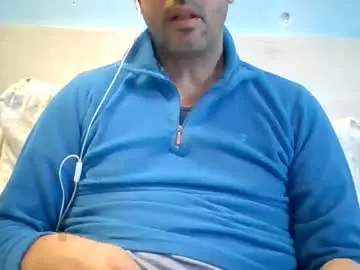 Chaturbate Best live sex cam show of zeus00811