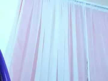 Chaturbate Live Sex Cam of bianca_spear