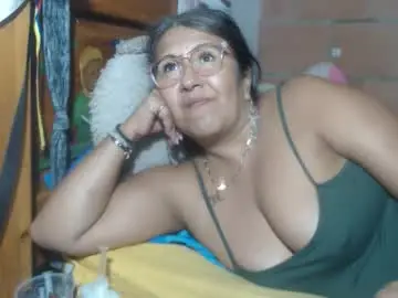 Chaturbate Live Sex Cam of meganny_2023