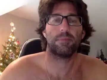 Chaturbate Live Sex Cam of traviskenn