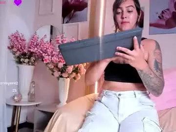 Chaturbate Sex Cam of _ivone