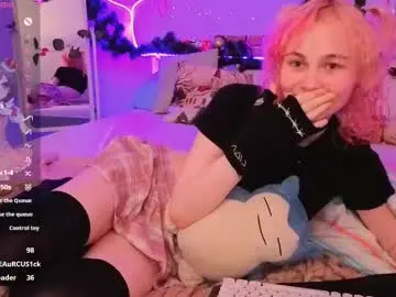 Chaturbate Live Sex Cam of awawrin