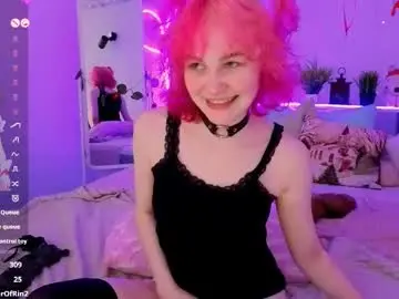 Chaturbate Adult Webcams of awawrin