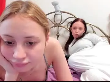 Chaturbate Live Sex Cam of im_clownn