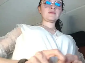 Chaturbate Live Porn of julie_autmn_