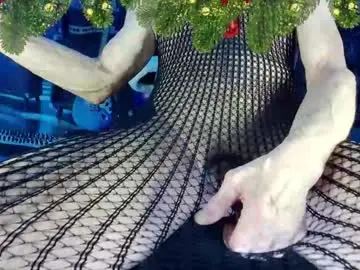 Chaturbate Free Porn Cam of kiveuxmakeu