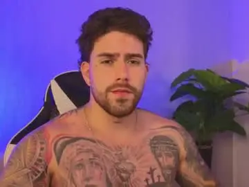 Chaturbate Live Porn of ades_lowe