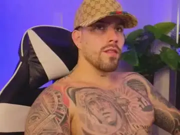 Chaturbate Live Porn of ades_lowe