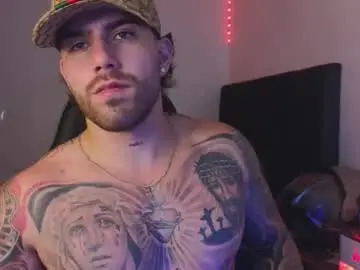 Chaturbate Sex Chat of ades_lowe