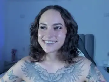 annythomsonn from chaturbate