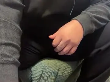 Chaturbate Adult Video Chat of bigheadaddy90