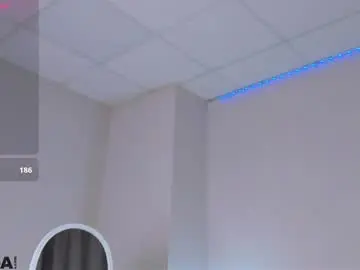 Chaturbate Live Sex Cam of cherry_pr1ce