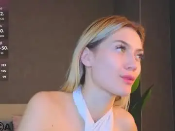 Chaturbate Best live sex cam show of cherry_pr1ce