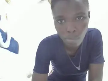 Chaturbate Sex Cam of pretty_petite_ebony