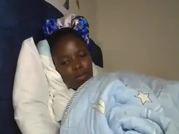 Chaturbate Adult Webcam of pretty_petite_ebony