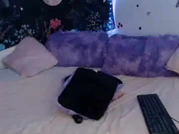 Chaturbate Best live sex cam show of april_l6