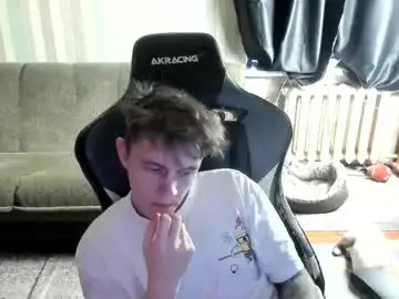 Chaturbate Watch Live Sex Cams of aron_neall